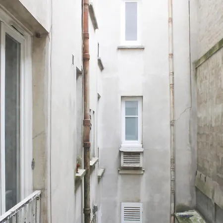 Apartment Small Comfortable Nest Near Montparnasse